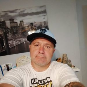 Meet your Posher, Todd